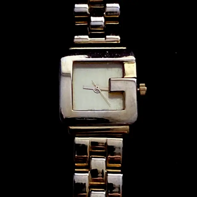 Gold ladies watch, Similar to  "House of Guc--" bezel / Very classy look