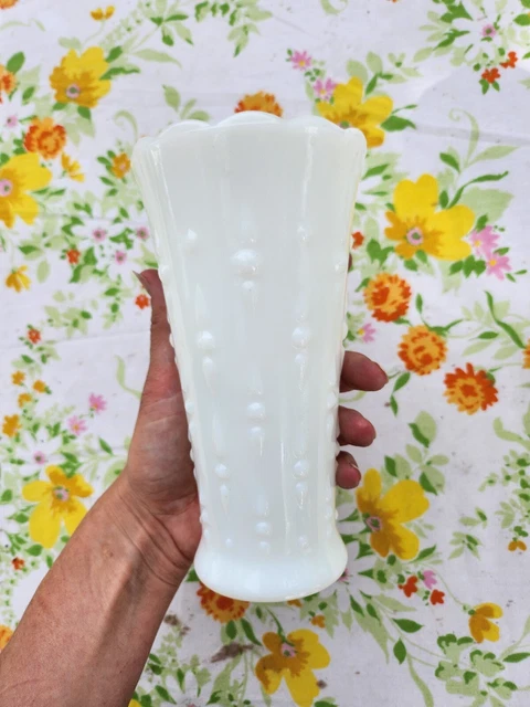 Vintage  7” Anchor Hocking Hobnail & Teardrop Milk Glass Vase With Scalloped Rim