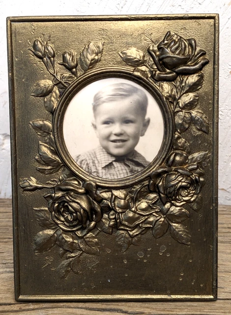 CHARMING FRENCH ANTIQUE EARLY XX th. C. PICTURE FRAME ROSES