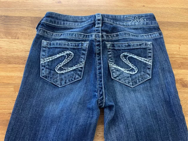 Juniors Silver Jeans Size 5. Aiko Bootcut Low Rise Blue Jeans 3