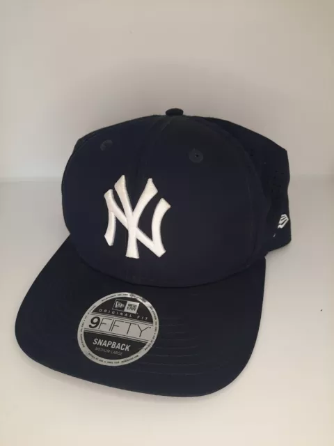 NY NEW YORK YANKEES MBL NEW ERA 9FORTY Navy Blue & White SNAPBACK CAP HAT M-L