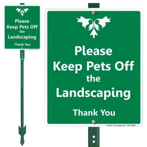 Please Keep Pets Off The Landscaping - Thank You