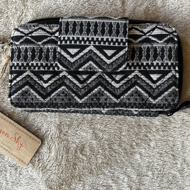 NWT Canyon Sky, Southwest Woven Tapestry Wristlet Wallet, Black & White, Zip
