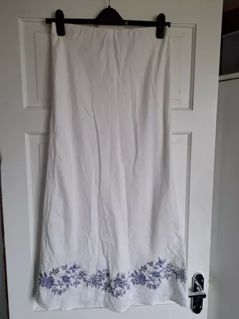 VINTAGE LAURA ASHLEY White 100% Linen Floral Bottom Maxi Skirt Fits UK 14