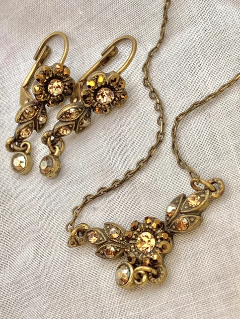 Michal Negrin Necklace & Earring Swarovski Crystal Gold Tone Set IN ORIGINAL BOX