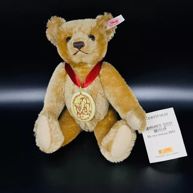 STEIFF Teddy MUSEUMSBÄR 2001 | 670701 | KF | 30 cm | Jahr 2001 | Sehr gut