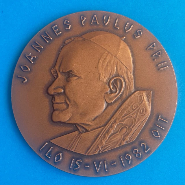 Médaille Jean Paul II – Objet De Collection