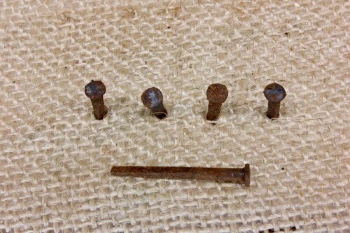 1” OLD Square NAILS 100 REAL 1850’s vintage rusty patina 5/32” small head BRADS 2