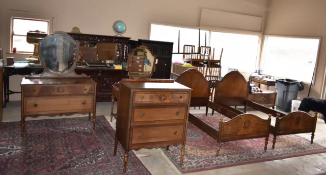 Rare Antique Berkey & Gay Walnut Bedroom Set 2