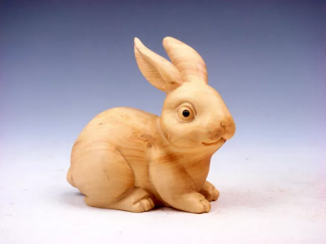 Boxwood Hand Carved Japanese Netsuke Lovely Long Ears Rabbit Seated #05012001