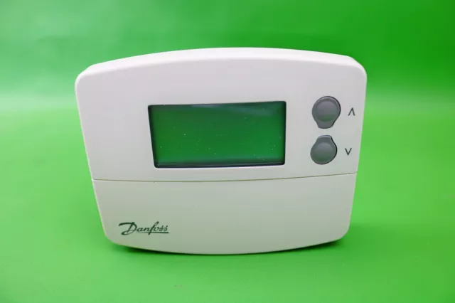 Danfoss TP5000-RF Si Wireless 5/2 Day Programmable Room Thermostat Only (A433)
