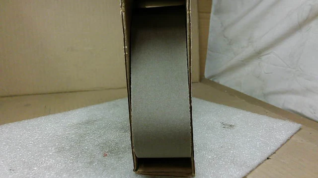 3M 05042 Abrasive Roll Utility Cloth Roll 211K 320 Grit 2" x 150ft - New in Box