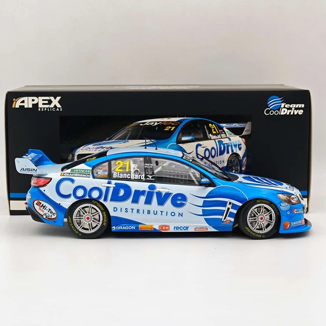 Modèle Réduit 1:18 Holden Commodore VF #18 Lee Holdsworth