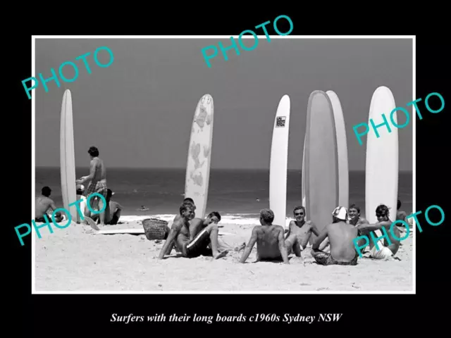 OLD POSTCARD SIZE PHOTO OF MEN WITH THEIR SURF LONGBOARD SYDNEY NSW c1960s