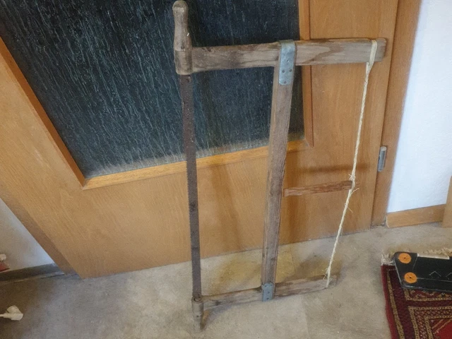1x antike Bügelsäge Handsäge Säge Holz Zimmermann Säge Spannsäge Geste Deko orig