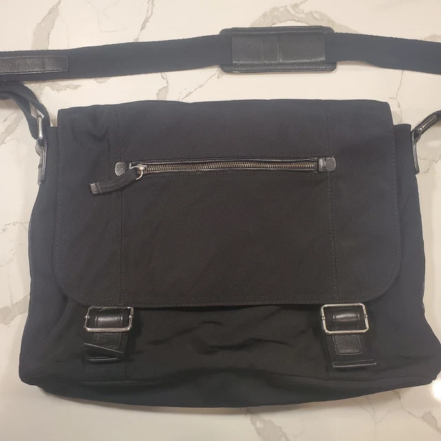 Banana Republic Computer Messenger Crossbody Shoulder Hobo Bag Black Leathr Tr