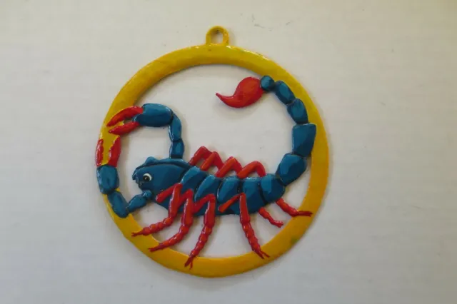 Bemalte Zinnfigur "Horoskop Skorpion" Hängefigur