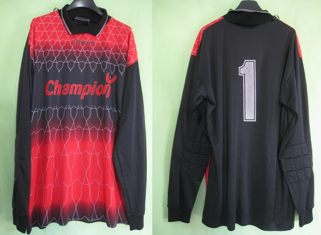 Maillots de football portés taille XXL