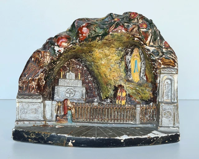 Belle Broche Ancienne En Cuivre - Grotte De Lourdes Avec Bernadette Soubirous - Début XXe Siècle, Occasion