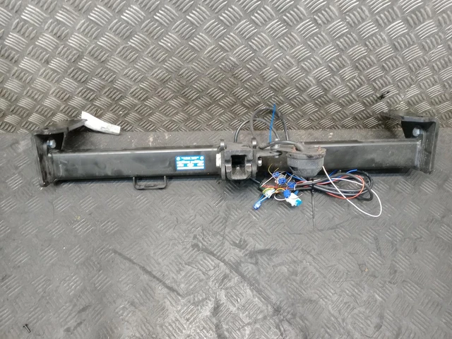 BMW 4 SERIES Gran Coupe Tow Bar Electric F36 2014-2020 £299.00 ...