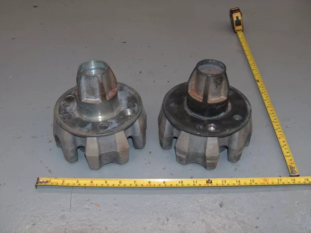 Pair of Vintage Coleman Acro Howe Racing 10 Bolt Rear Racing Hubs w/Plate 5x5 GN