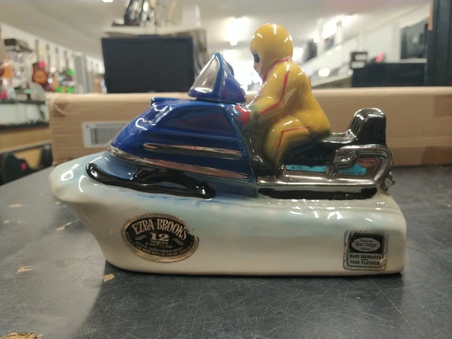 Vintage old Heritage 1972 Snowmobile Erza Brooks liquor Bottle decanter figurine