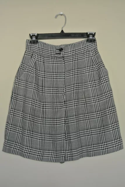 Womens Black and White Checkered Vintage High Waist Shorts - Extra Small