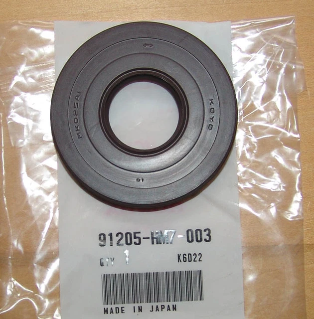 HONDA FINAL DRIVE Shaft Oil Seal Oem Trx300 Trx400 Trx450 Trx500 19.99