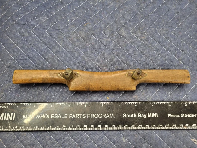 Antique Wood Spoke Shave / Plane