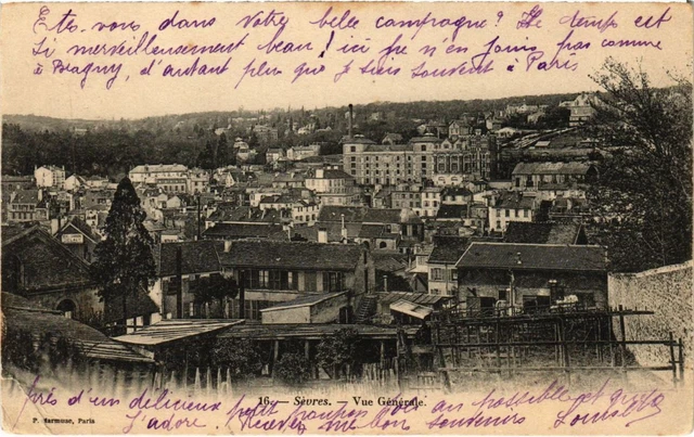CPA Sevres vue generale (1313020)