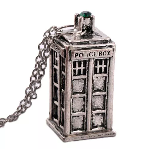 Expédié de Paris - Collier Chaine Pendentif Pierre Dr Who Police Box Ras de Cou 2