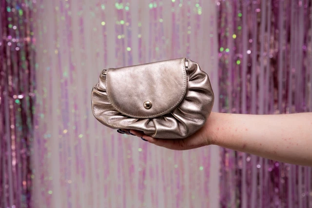 Borsa a tracolla vintage in pelle peltro metallizzato realizzata da Maria