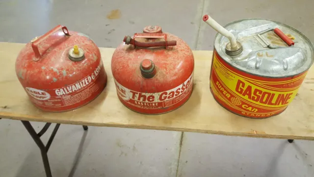 3 EAGLE The Gasser & Stancan 2.5 Gal Vintage Galvanized Gas Can Lot Clean V Nice