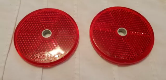 Pair Reflectors Red Trailer Horse Box Gate Post Screw On 60mm Round 2