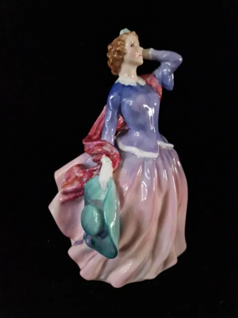 Lovely Vintage Royal Doulton Figurine "Blithe Morning" HN 2021