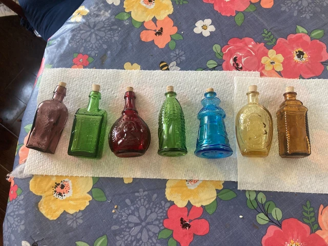 Lot of 6 Vintage Wheaton Miniature Glass Bottles Liberty Bell, Jenny Lind, Mix Lot of 6 Vintage Wheaton Miniature Glass Bottles Liberty Bell, Jenny Lind, Mix