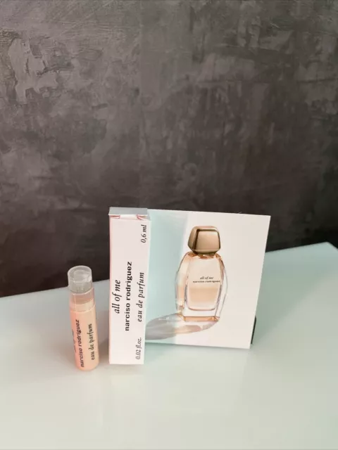 Échantillon Parfum All Of Me De Narciso Rodriguez Edp 0,6 Ml