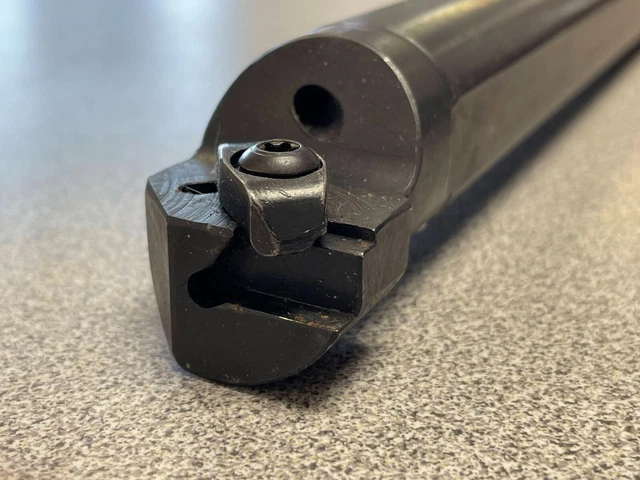 USED Kennametal A20-NER3 Right Hand 1.250" Boring Bar (JT)
