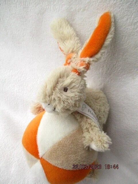 DOUDOU PELUCHE HAPPY HORSE LAPIN  BEIGE/ORANGE/BLANC Ballon  Hochet  25cm NEUF