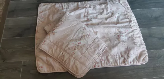 LAURA ASHLEY quilted shams soft pink floral country shabby chic 31x25" standard