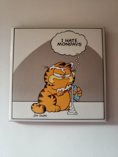 Vintage Enesco Garfield " I Hate Mondays" Toothpaste Tile Plaque with stand