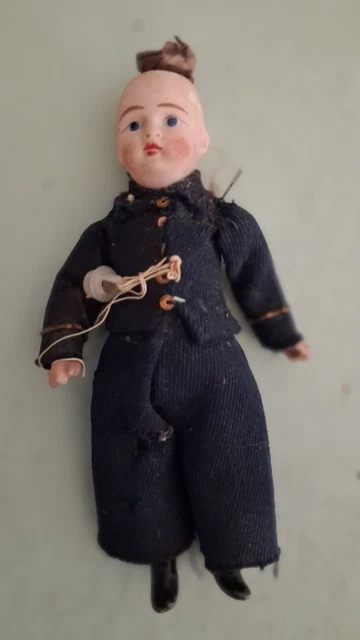 Poupée française avec tête en biscuit, bouche... - Lot 531 - Rossini Poupée française avec tête en biscuit, bouche... - Lot 531 - Rossini