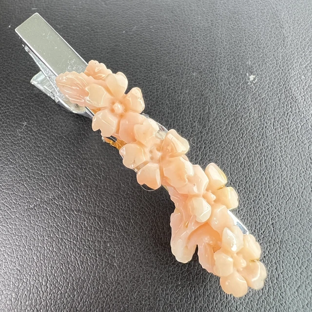 Vintage Coral Carved Flowers Tie Clip