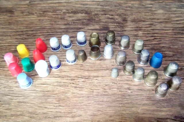 Mixed Lot 30 Vintage Sewing Thimbles Plastic Metal Some Advertising Asst. Sizes