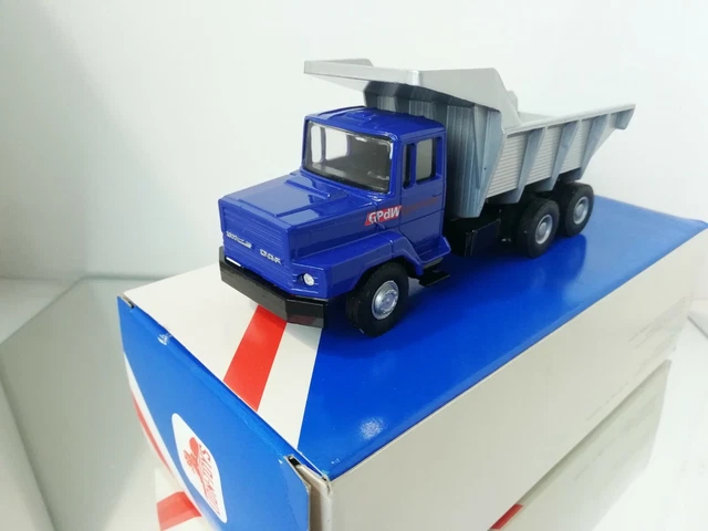 Lion Toys 1:43 - Coupé miniature - DAF 66 Coupé - En boîte