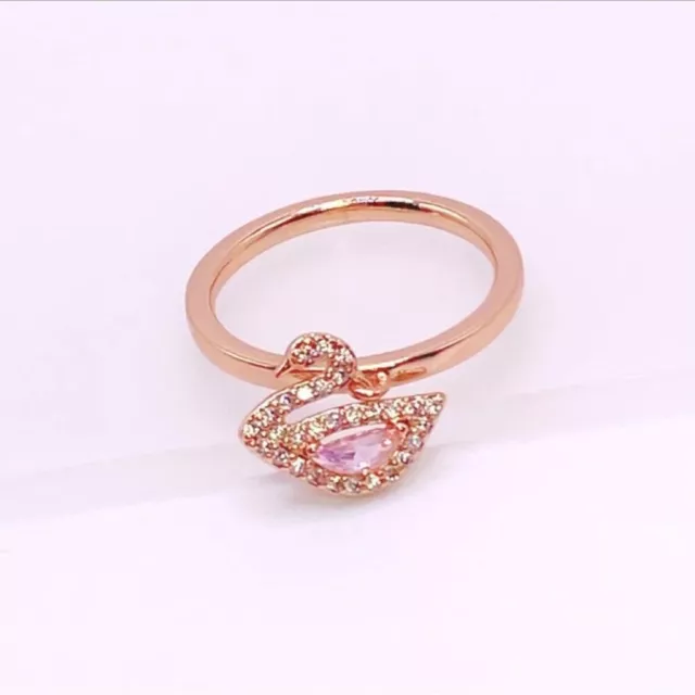 Swarovski Dazzling Swan ring Swan, Pink, Rose gold-tone plated Size 6 / 52 EUR 3