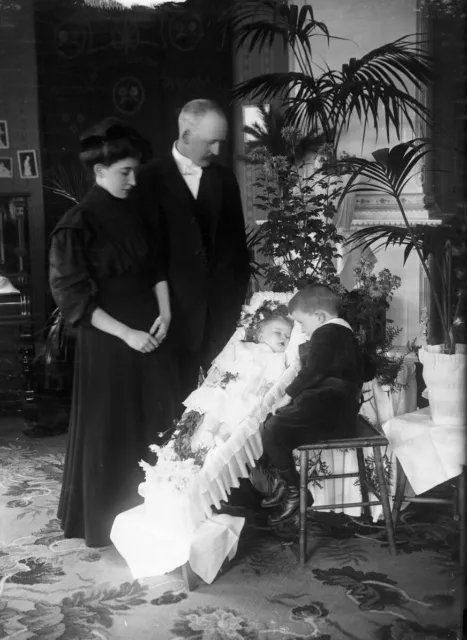 Antique Post Mortem Casket Photo 223b Oddleys Strange & Bizarre