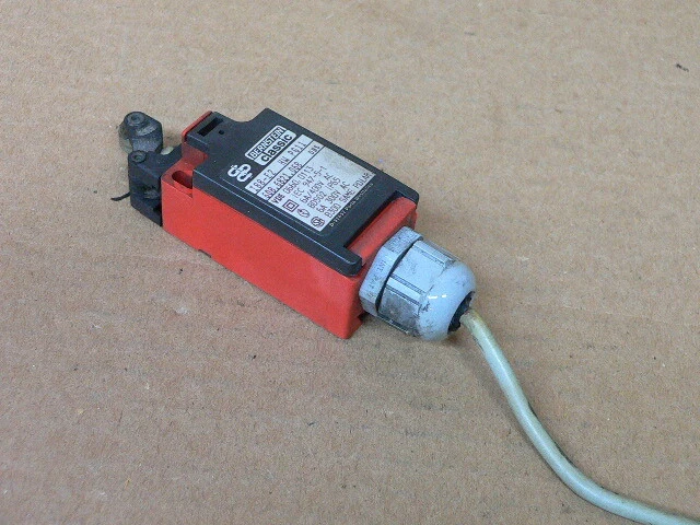 Bernstein I88-E2, Hw P611 Limit Switch