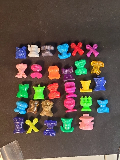 Lot of 29 THINGS Gogos Crazy Bones VINTAGE gogo's