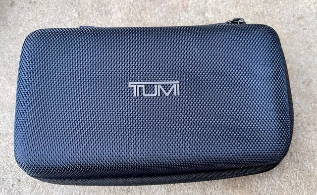 TUMI for Delta BLUE Small Amenity Pouch Zippered Travel Case Dopp Kit Bag